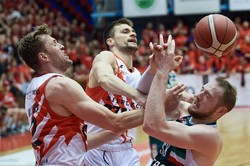 W wielkim finale Legia Warszawa zagra ze Śląskiem Wrocław