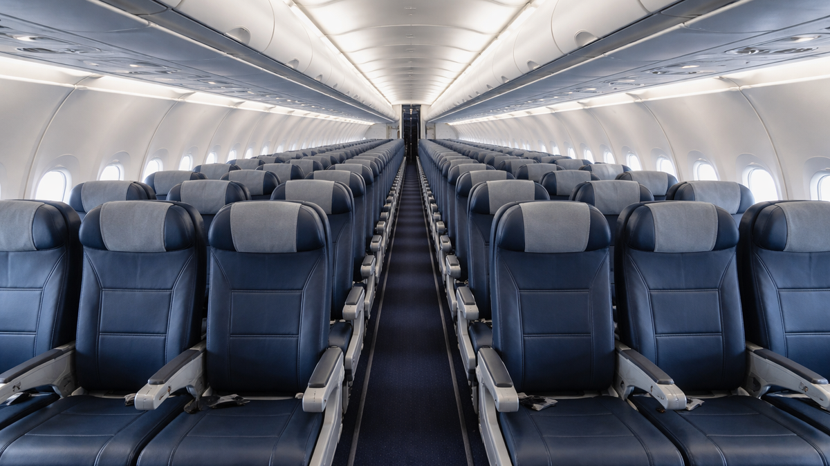 Evo zašto je sve u avionu plavo, od tepiha do sedišta: Iza dizajna kabine stoji dobro promišljena strategija
