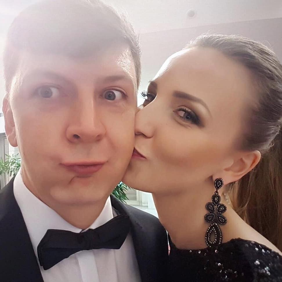Andrej Bičan s priateľkou.
