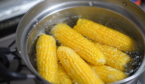 Kuvani kukuruz