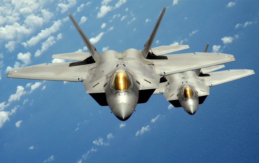 F-22 "raptor"