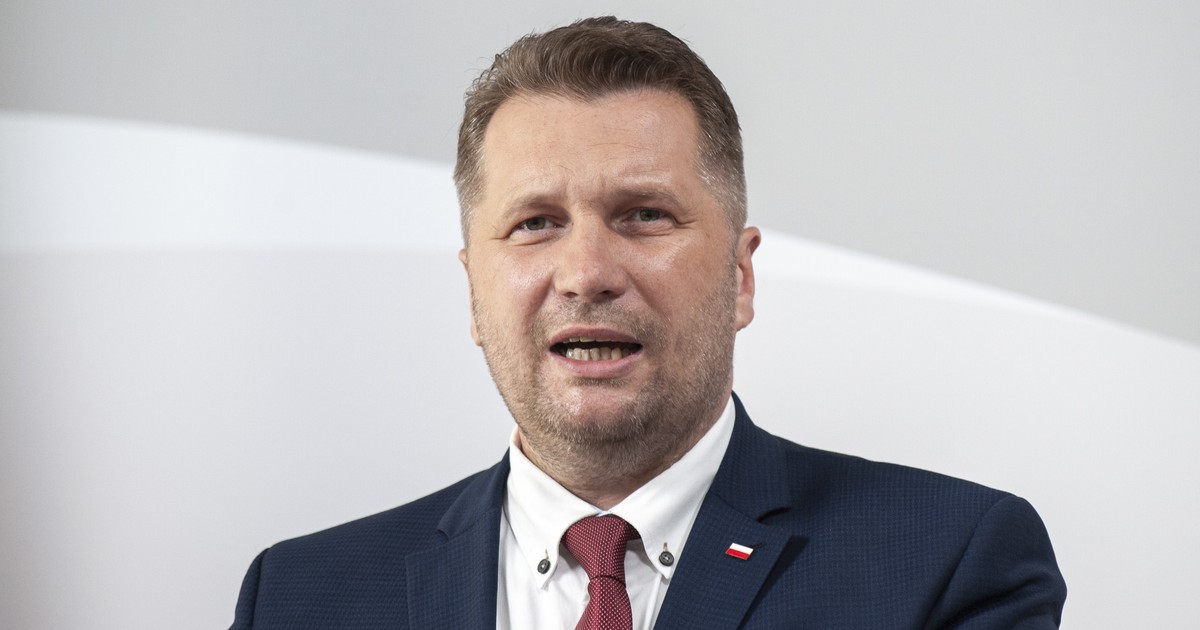 Burza po słowach Czarnka. Powiedział to o psach na łańcuchach