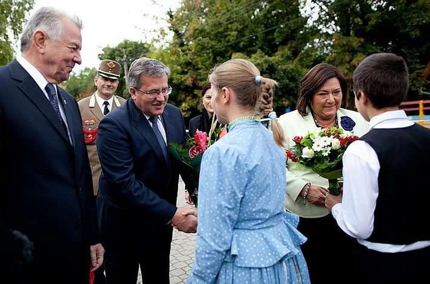 Komorowska jak pszczółka! Brylowała w Budapeszcie. FOTY