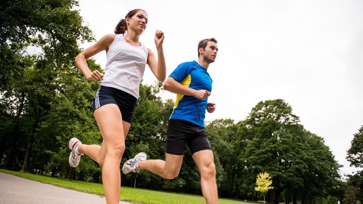 Kobieta mężczyzna zdrowie bieganie maraton