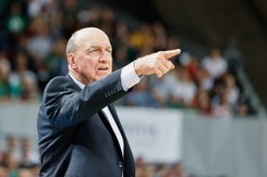 Andrej Urlep pozostanie trenerem Śląska Wrocław na kolejny sezon