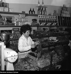 Quiz: Kultowe słodycze PRL. Pamiętasz ich smak? Mało kto zdobędzie komplet punktów