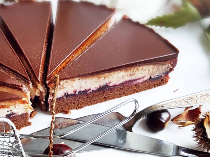 Torta od kestena i višnje