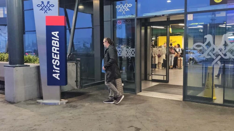 Željko Šašić na aerodromu