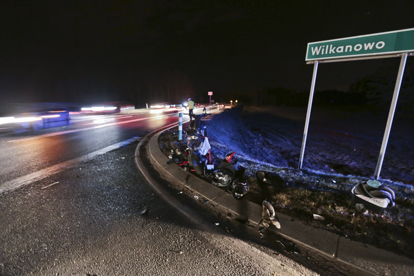  Audi staranowało motorower z kierującym i pasażerką w ciąży.