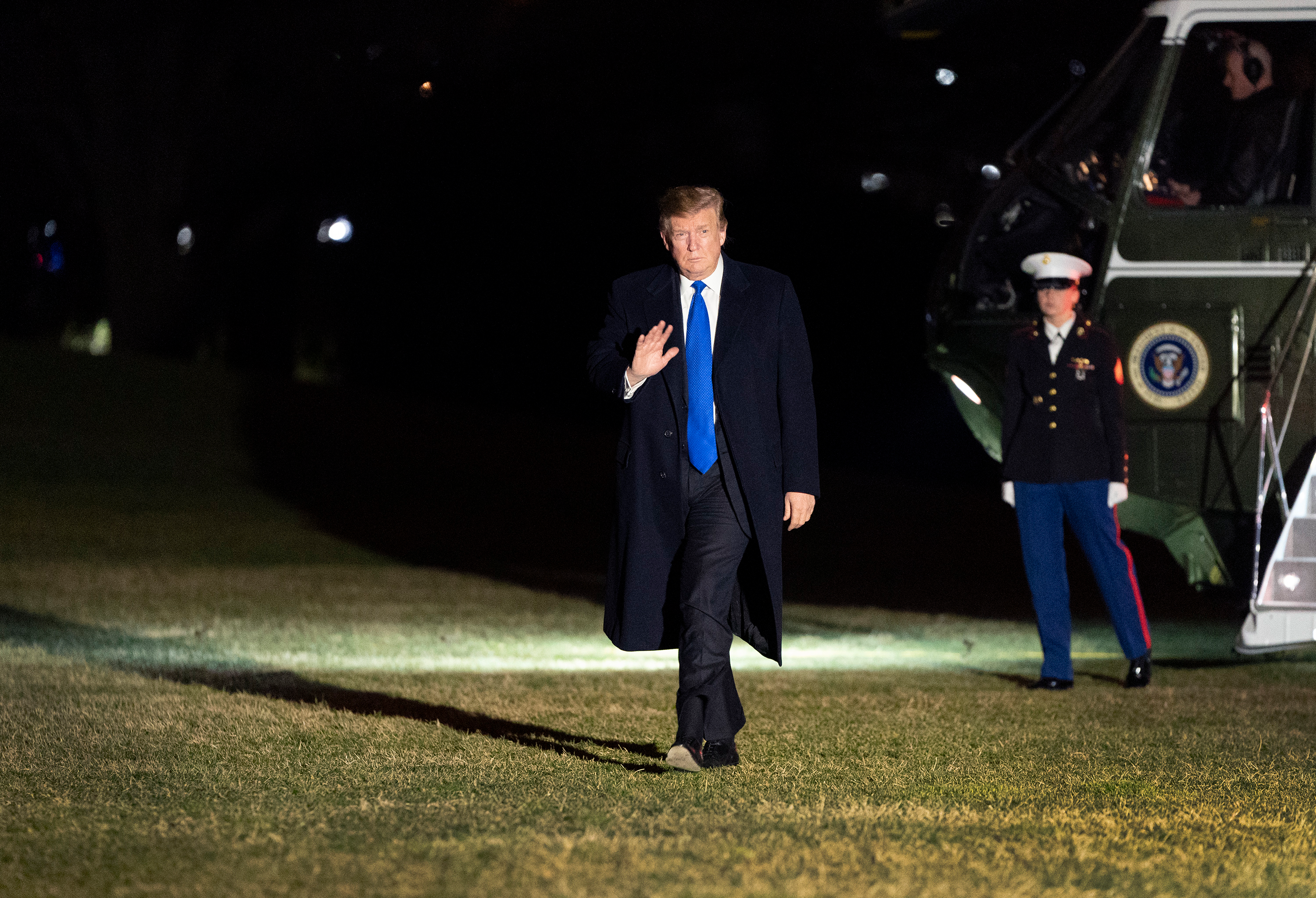 Trump firma acuerdo comercial con Vietnam que abre mercados