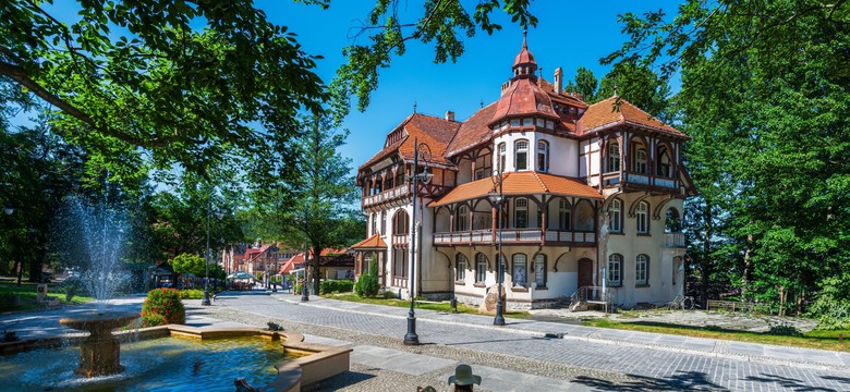 Nie tylko seniorzy. Uzdrowiska otwierają się na młodych. "Wbrew powszechnym opiniom..."