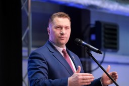 Czarnek: Nie można pozwolić, aby Tusk i PO jako program przyjmowali systemowy atak na Kościół