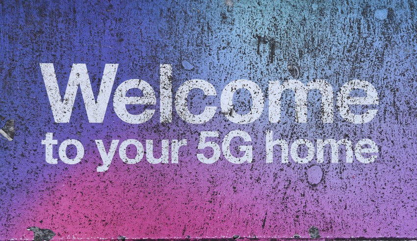 Reklama za 5G mrežu u Londonu