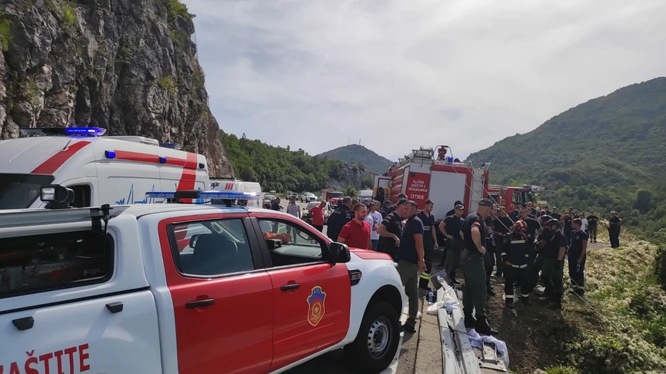 Autobus sleteo sa magistrale