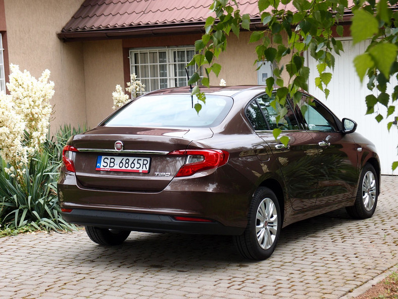 Fiat Tipo 1.6 - czy zasługuje na pochwały?