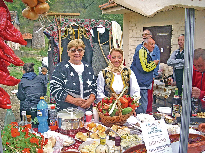Jetrvama Nadi i Radmili nagrada za najbolji štand