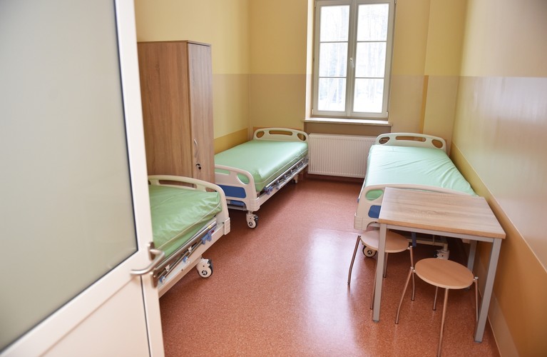 SZPITAL BABIŃSKIEGO W KRAKOWIE. WYREMONTOWANY BUDYNEK PSYCHIATRII