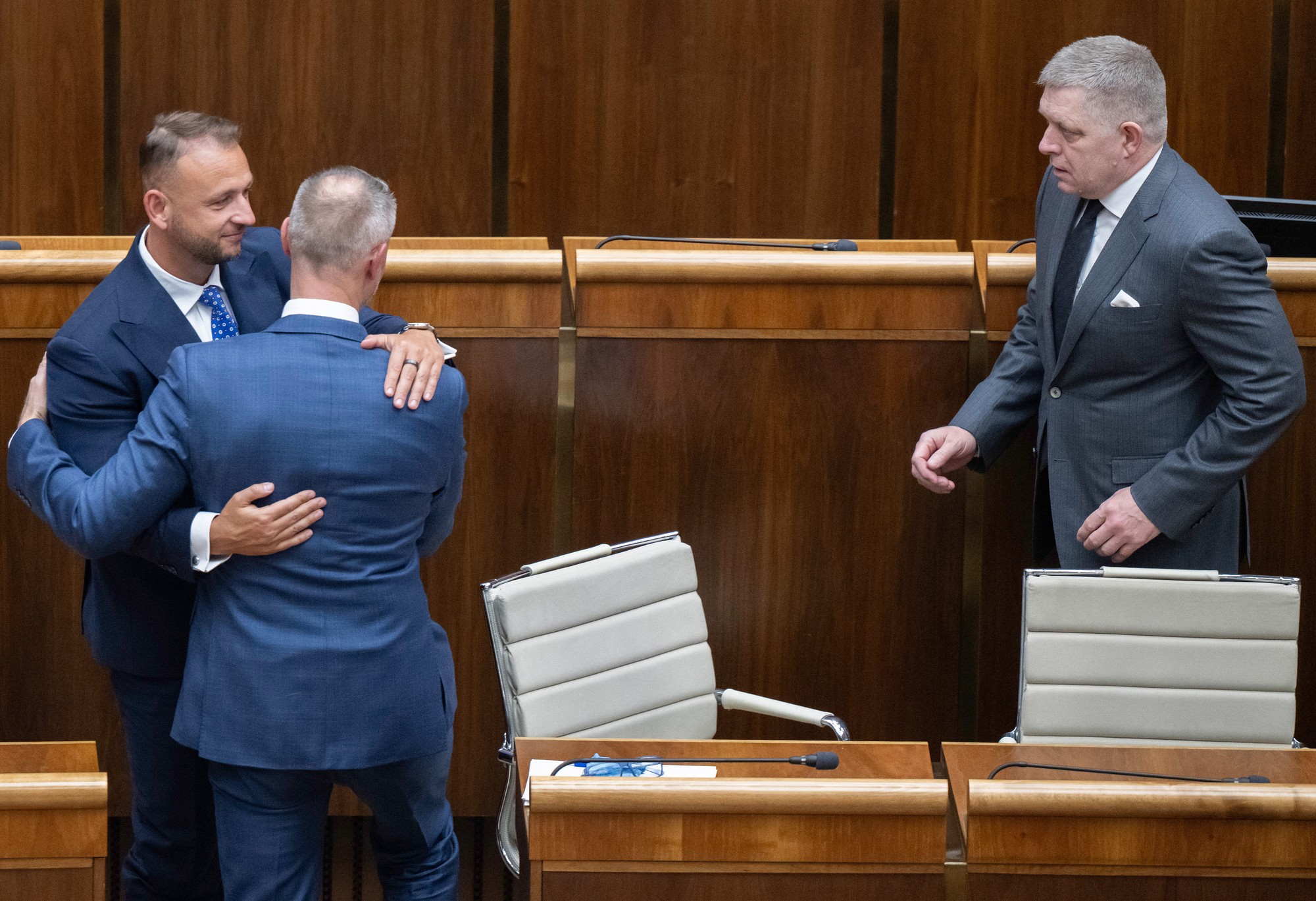 Predsedom parlamentu sa stal Richard Raši, v tajnej voľbe získal 79 hlasov.