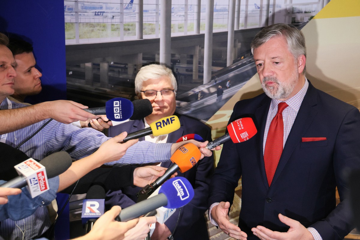 Kontrowersje wokół działki w Zabłotni. Rząd i CPK dążą do jej odzyskania