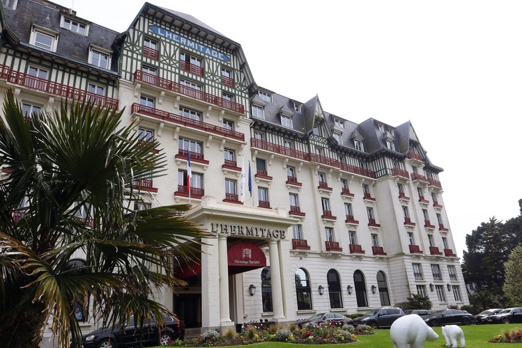 W takich luksusach mieszkają we Francji polscy piłkarze. W La Baule kadrze Nawałki nie brakuje niczego