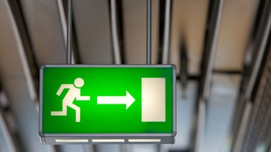 mieszkańcy mają ukryć się w punktach schronienia. wyznaczy je straż po