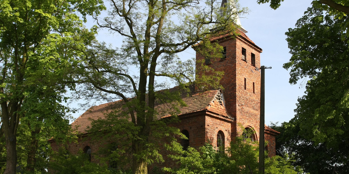 Mandat za zburzenie kościoła na Morasku w Poznaniu