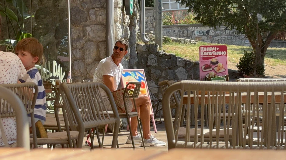 Dečko Anje Mit, Vladimir Petrović, 