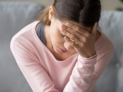 STOP natrętnym złym myślom! Cenne rady ekspertów na czas niesprzyjających wiadomości