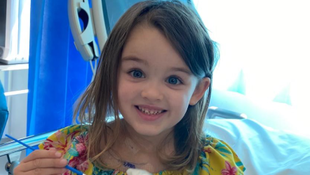 Olivia bojuje s nevyliečiteľnou rakovinou.