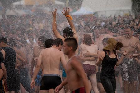 Bez błota to nie byłby prawdziwy Przystanek Woodstock