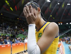 Piękna Jaqueline zalała się łzami. Brazylijskie siatkarki nie zdobędą medalu w Rio de Janeiro