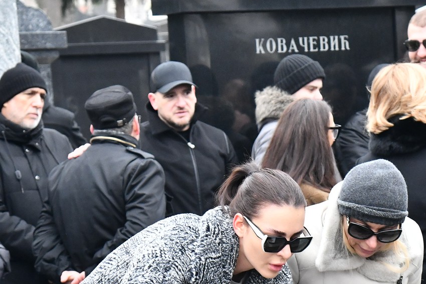 Luka Bojović na pomenu Arkanu