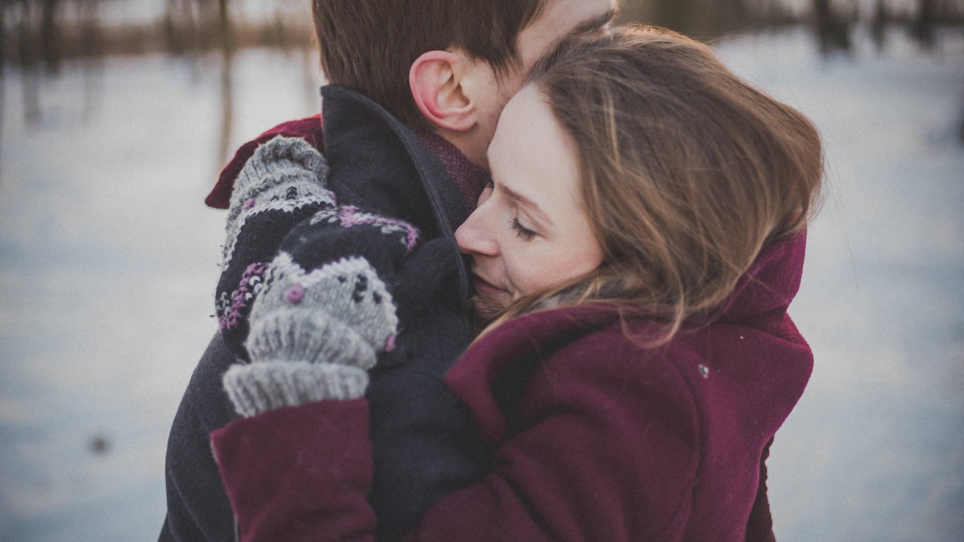 Siedem powodów, dla których warto codziennie przytulać swojego partnera