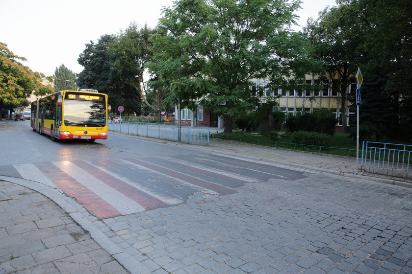 Przejście dla pieszych we Wrocławiu