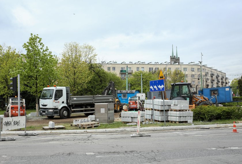 Pracowita majówka na stołecznych drogach