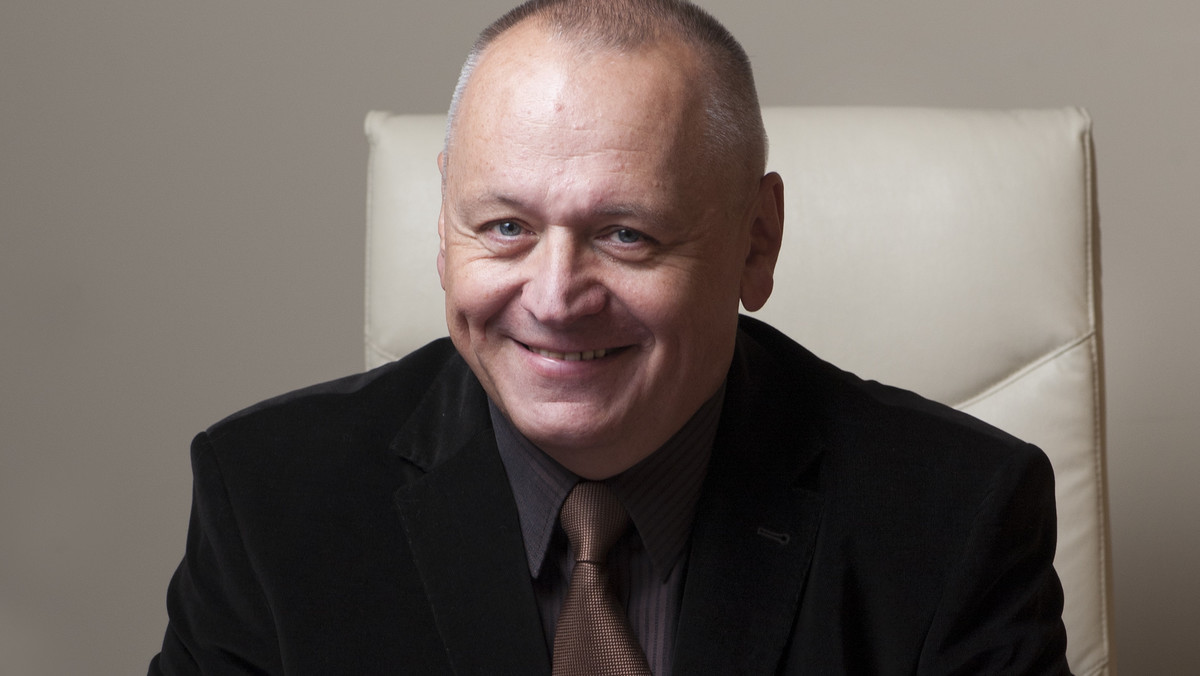 Nowym rektorem Politechniki Białostockiej został prof. Lech Jerzy Dzienis. Będzie on pełnił swoją funkcję do 2020 roku. W dzisiejszym głosowaniu jego kandydaturę poparło 90 elektorów na 96 głosujących.