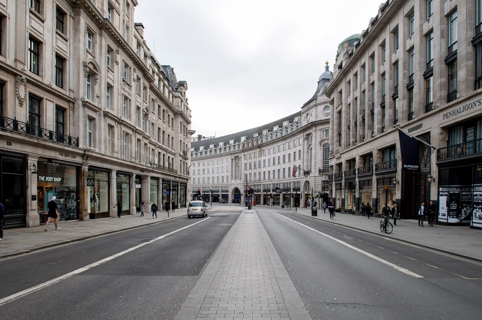 Prazne ulice Londona u jeku epidemije