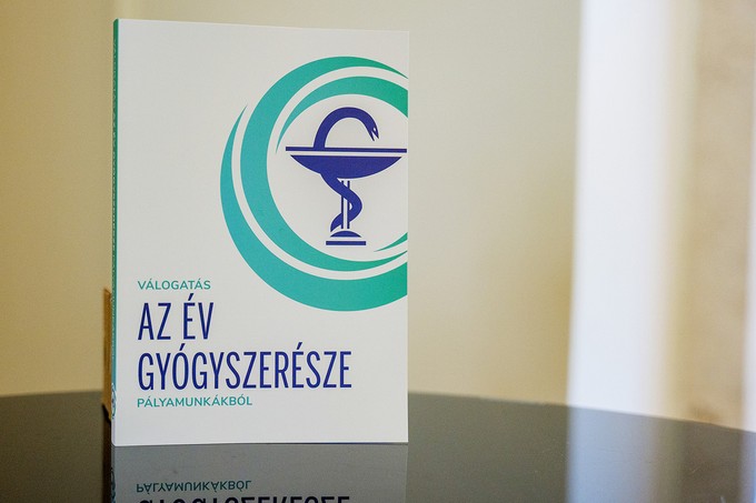 Elindult a szavazás! Ismét keresik az Év Gyógyszerészét és a legnépszerűbb patikát
