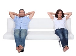 Kanapa wrogiem odchudzania. Pozbądź się jej!