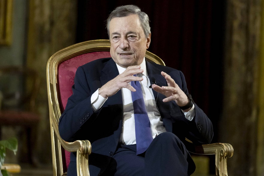 Były premier Włoch, Mario Draghi. Rzym, 29 listopada ub. r.