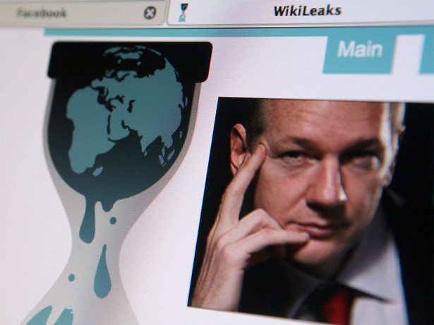 Amerykański Departament Sprawiedliwości postawił nowe zarzuty twórcy WikiLeaks