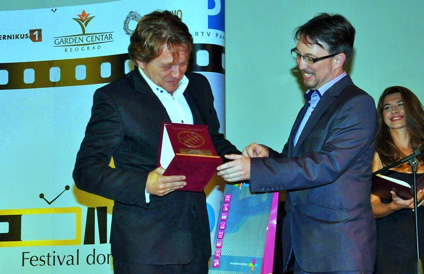 Bjelogrlić, prošlogodišnji dobitnik nagrade Zlatna antena, s Nenadom Milenkovićem