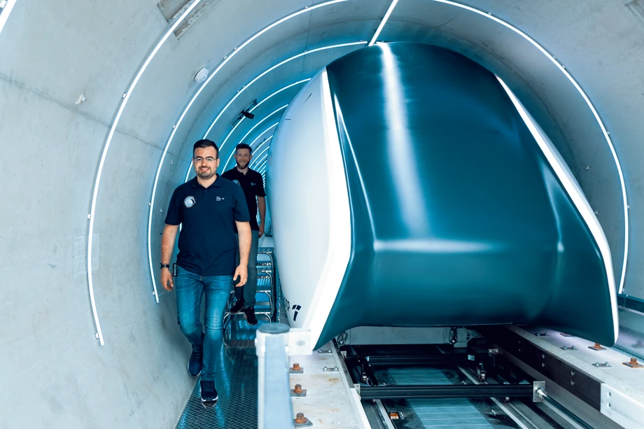 TUM Hyperloop to inicjatywa, która wykiełkowała z projektu grupy studentów – notorycznych zwycięzców konkursów SpaceX Hyperloop Pod.