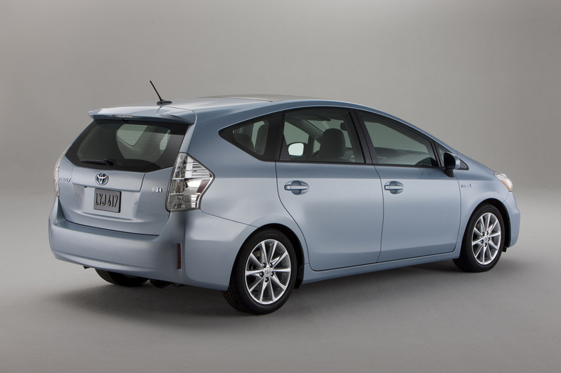 Detroit 2011: taki jest nowy minivan - Toyota V Prius