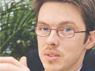 Banki coraz mniej przyjazne klientom