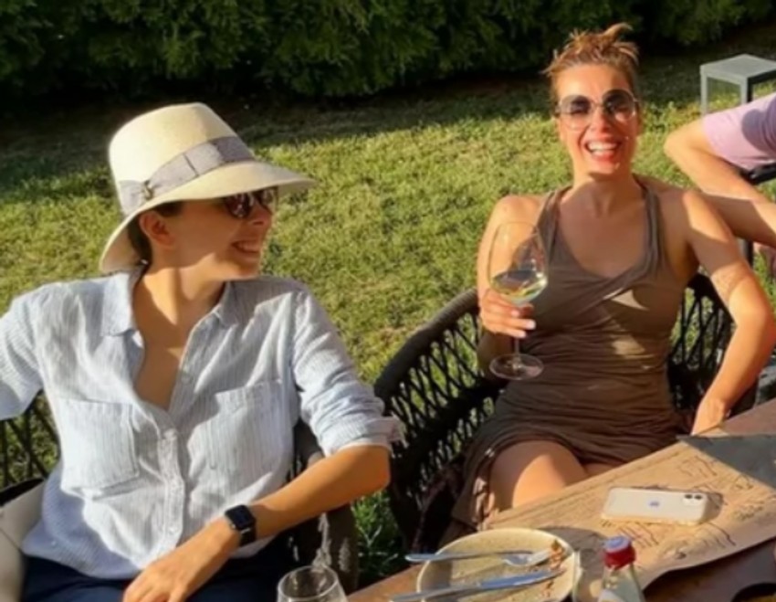 Katarina Radivojević sa sestrom