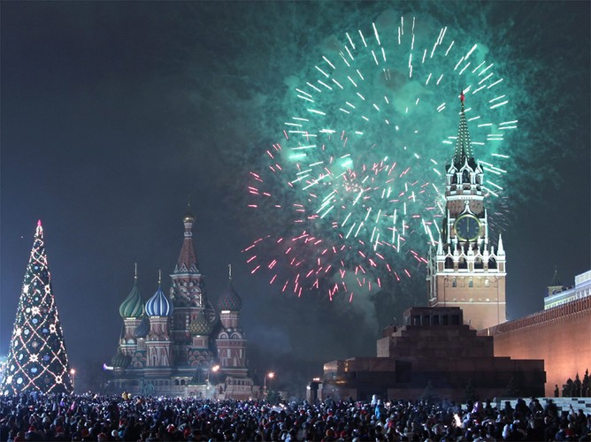 Sylwestrowe fajerwerki w Moskwie