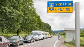 Młodzi mężczyźni masowo wyjeżdżają z Ukrainy. Polska i Niemcy zaniepokojone