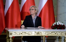 Piąty sędzia TK zaprzysiężony: Prezydent przyjął ślubowanie od Julii Przyłębskiej