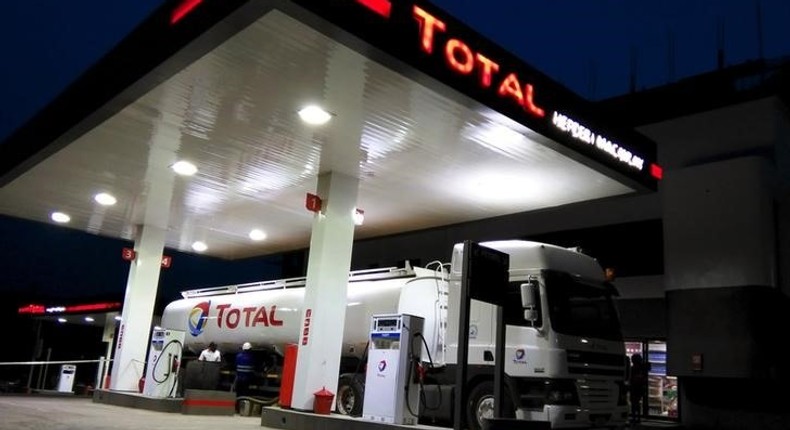 A petrol truck is seen unloading fuel at a Total petrol station in Abuja, Nigeria. REUTERS/Afolabi Sotunde